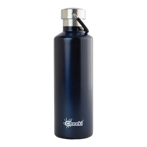 Ocean coloured 600ml insulated water bottle.