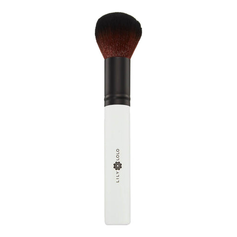 Vegan bronzer makeup brush with soft, dense bristles ideal for applying bronzer or shimmer to face, shoulders and décolletage.