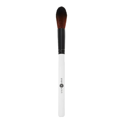 Vegan tapered contour makeup brush with a pointed tip ideal for applying highlighters and shading powders.